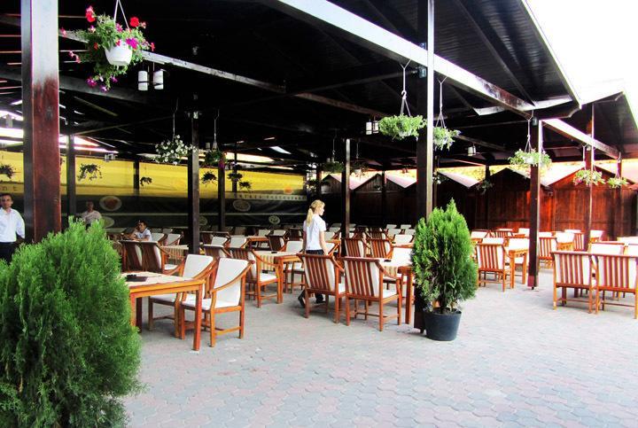 Vila Bueno Sat Vacanta Hotel Mamaia Ngoại thất bức ảnh