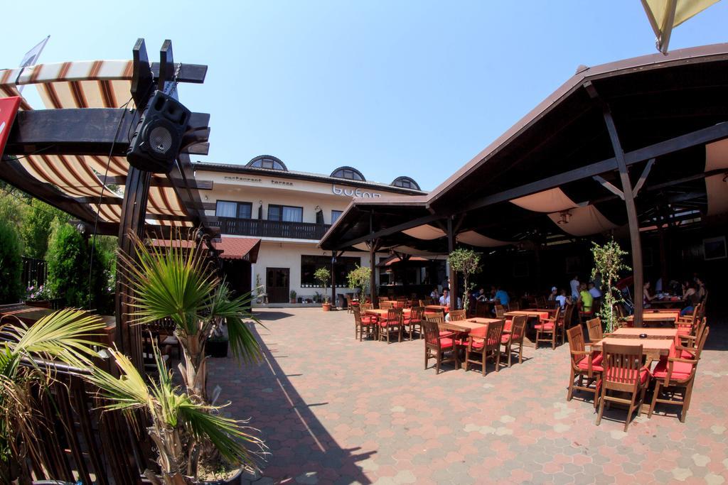 Vila Bueno Sat Vacanta Hotel Mamaia Ngoại thất bức ảnh